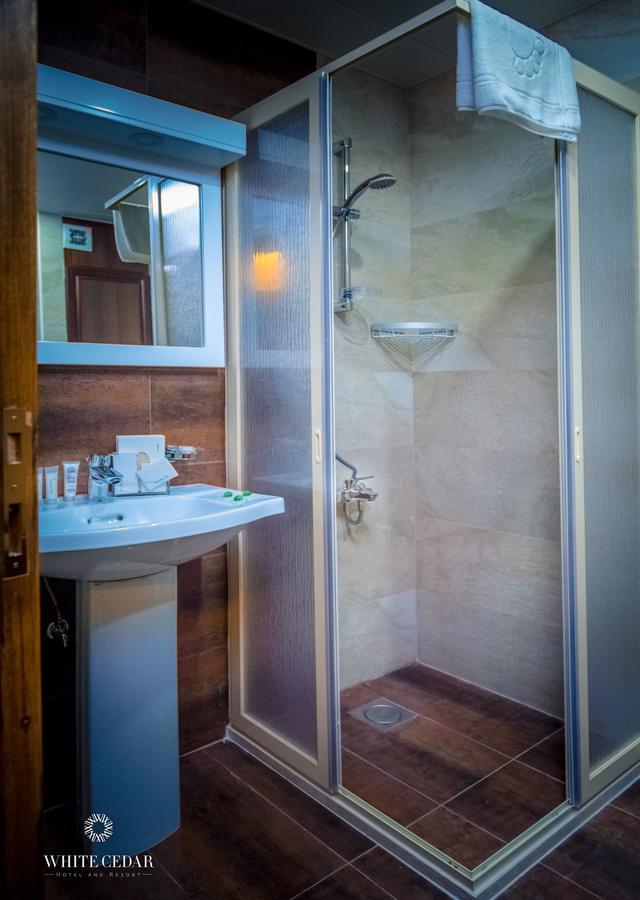 אל ארז White Cedar Hotel &Resort מראה חיצוני תמונה